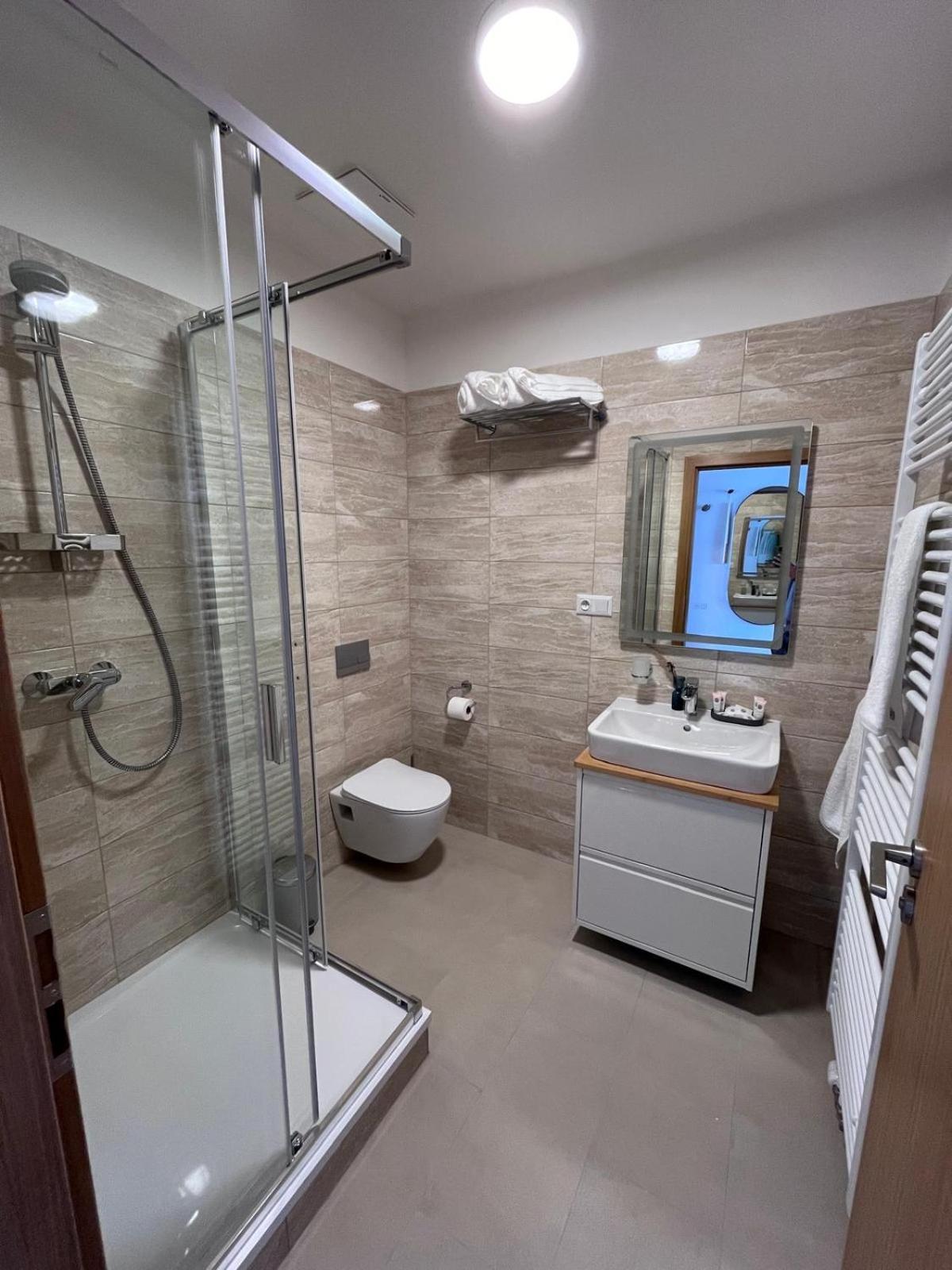 Apartments By Prague City Golf Екстер'єр фото
